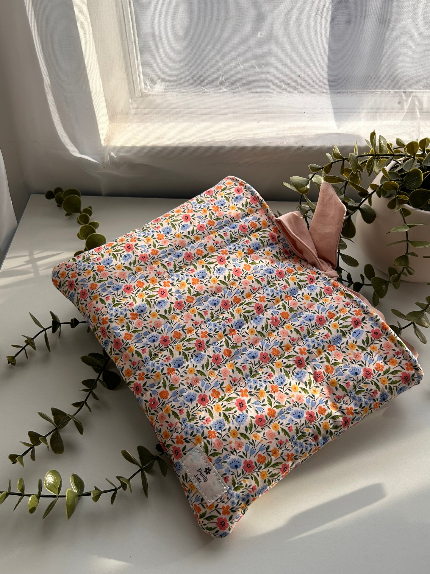 Apricot Book Sleeves
