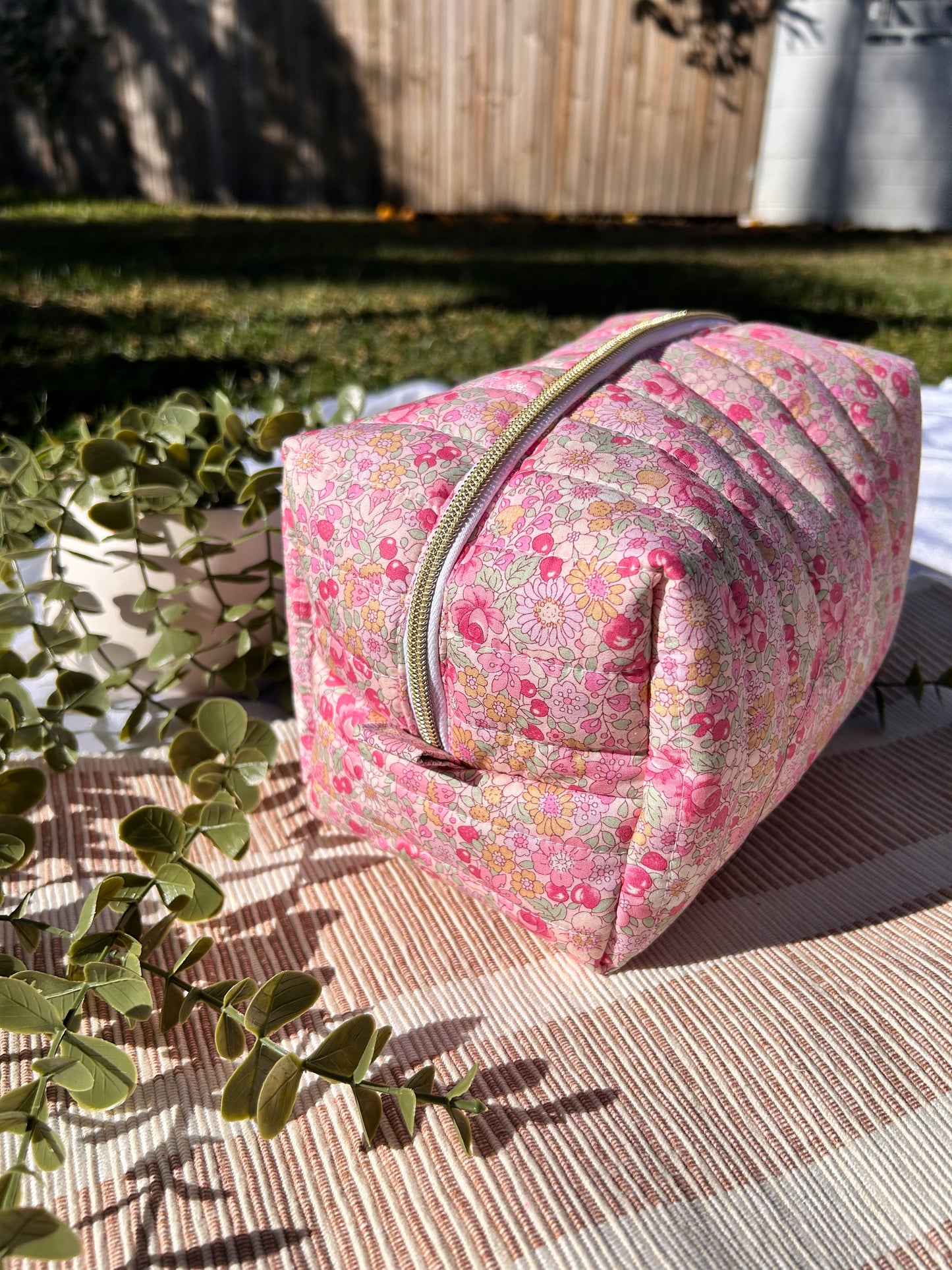 Charlotte Makeup-Bag