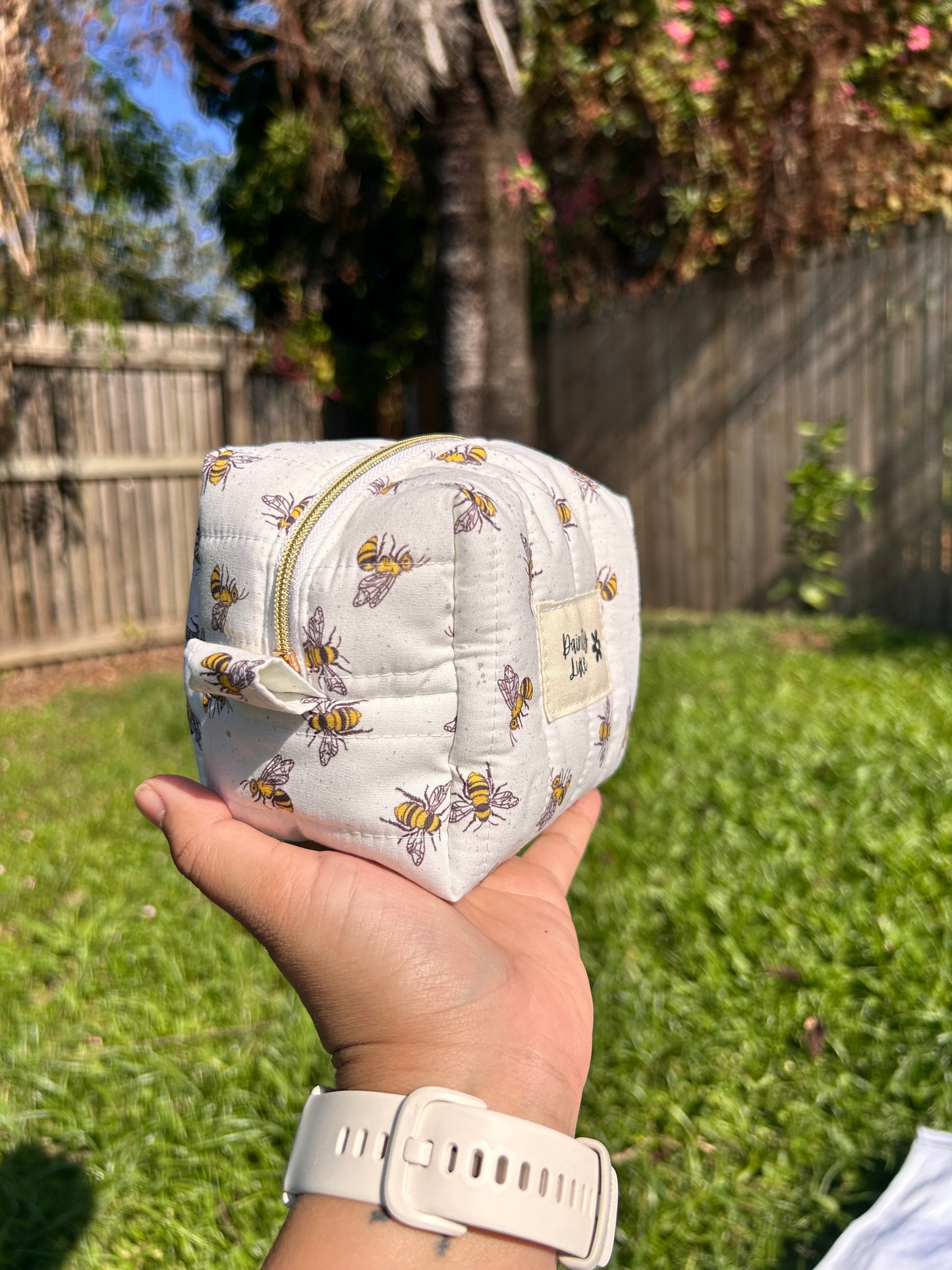 Small Bee Makeup Bag