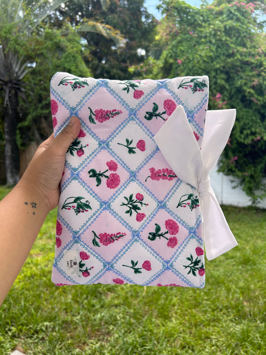 Lace Floral Book Sleeve