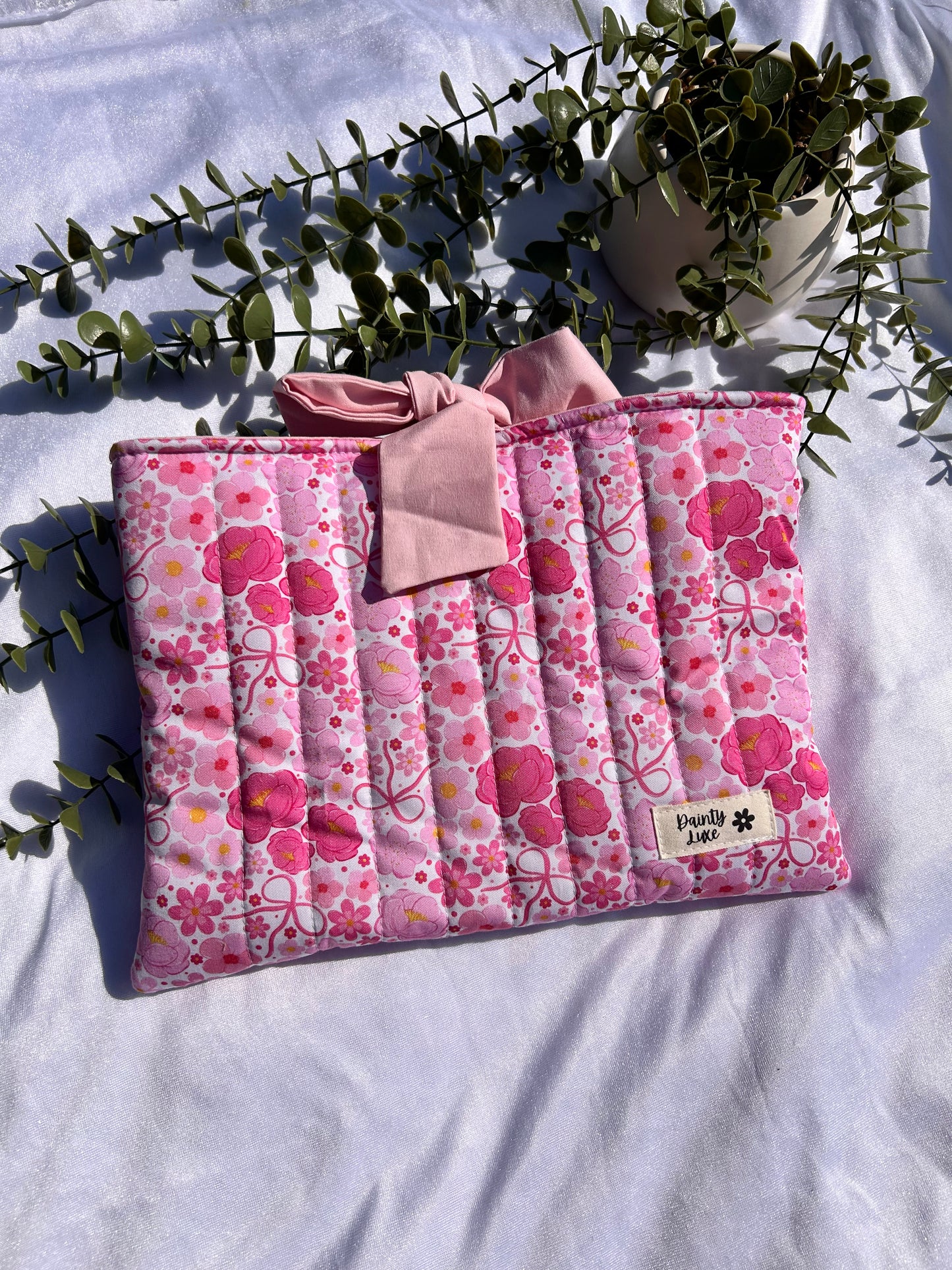 Stacey Book Sleeve