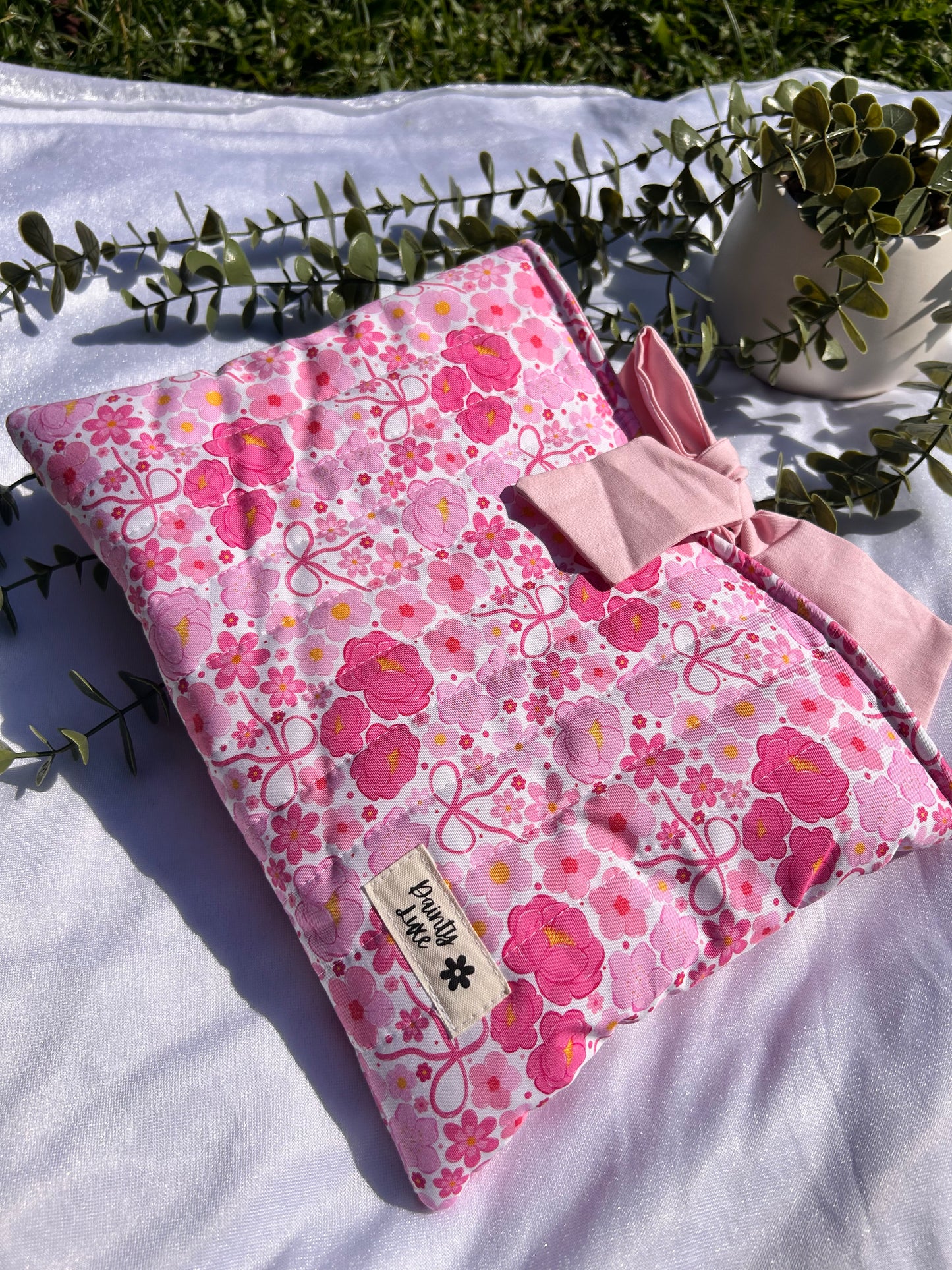 Stacey Book Sleeve