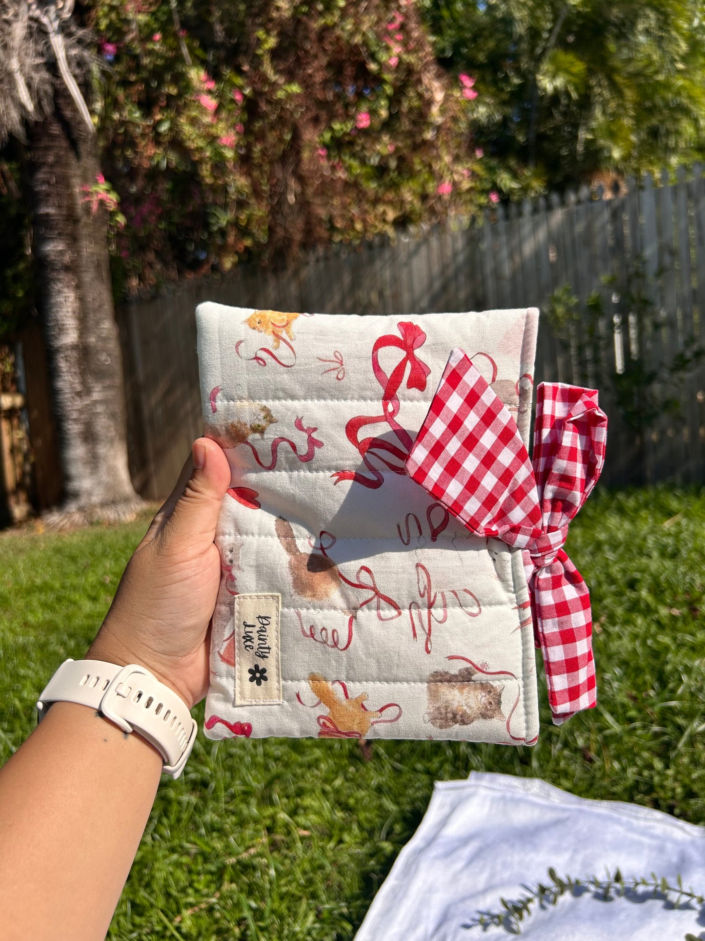 Cat Bow Kindle Sleeve