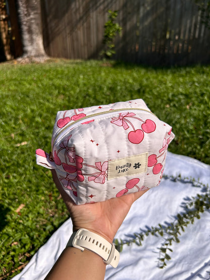 Small Olivia Makeup Bag